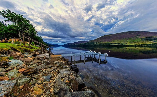 Loch Earn by Dave Murray