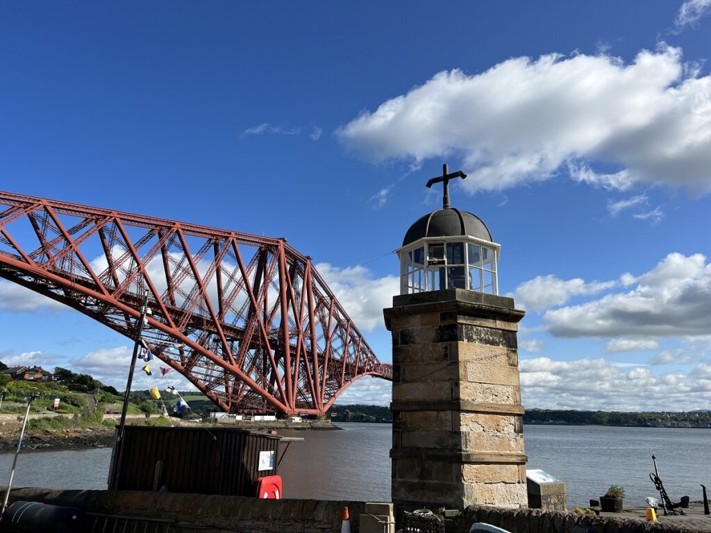 Lighthouse and Forth Bridg